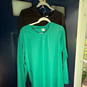 ZYIA Teal and Black Long Sleeve Tops